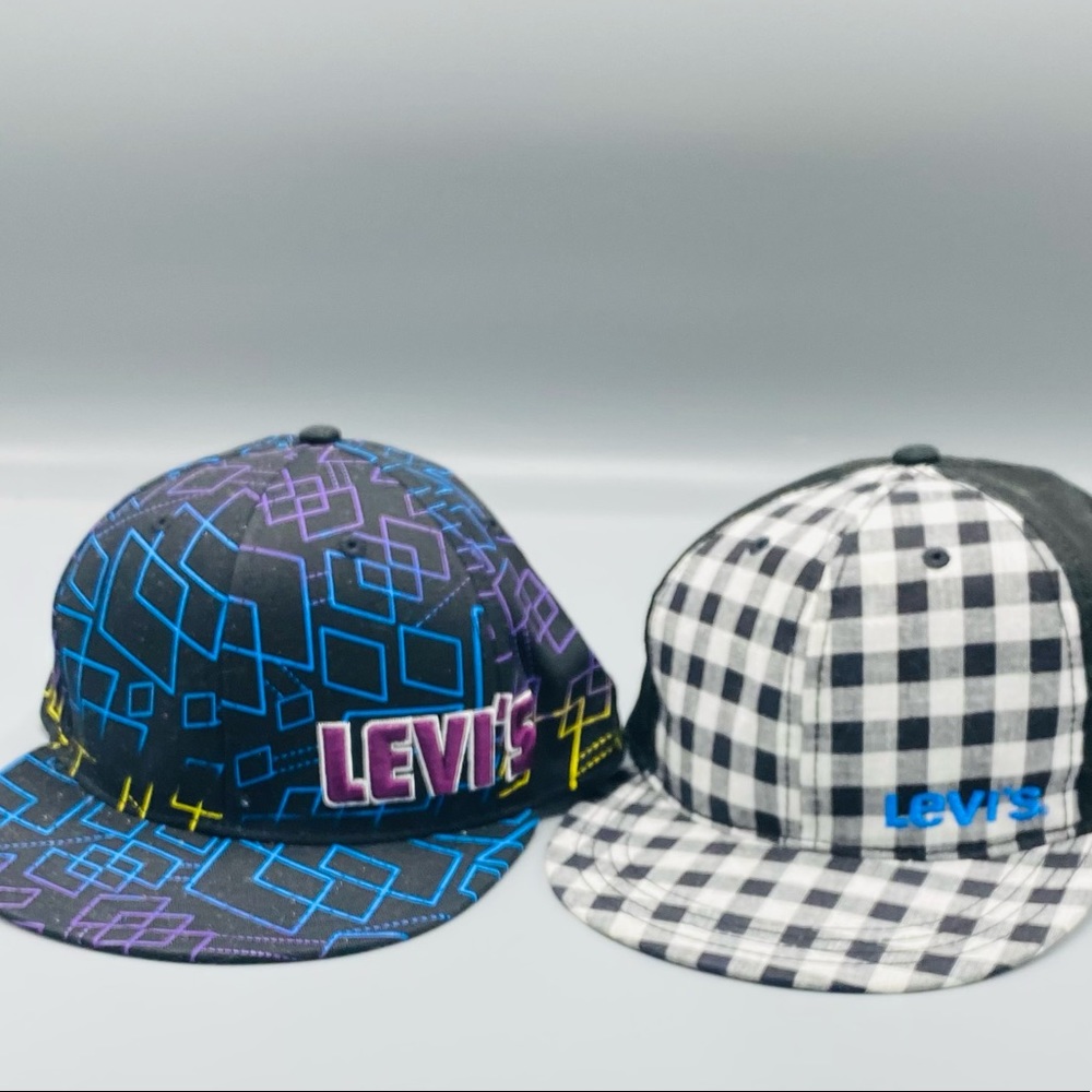 LEVI’S Baseball Hats Men Small Checkered Designed Lot of 2